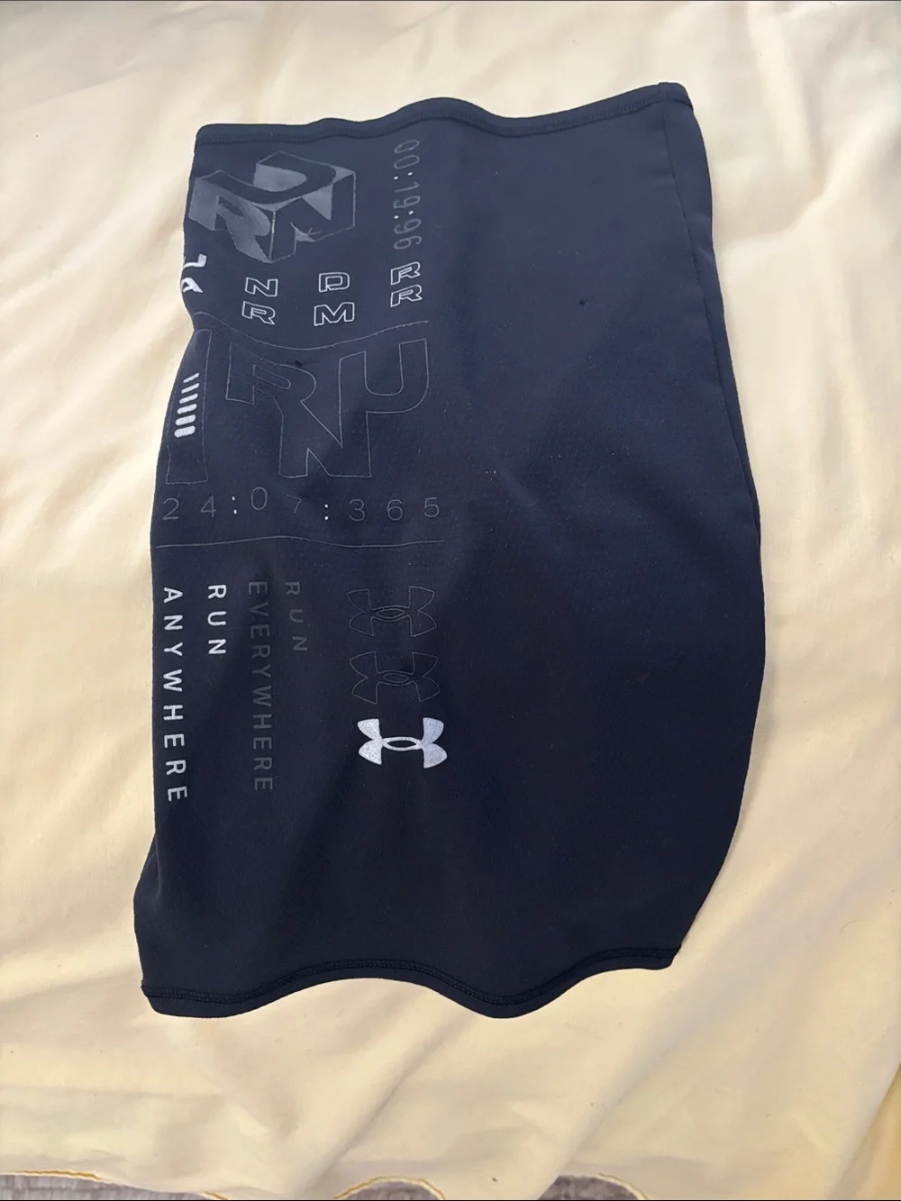 Under Armour Black Athletic Neck Sleeve- Performance Run